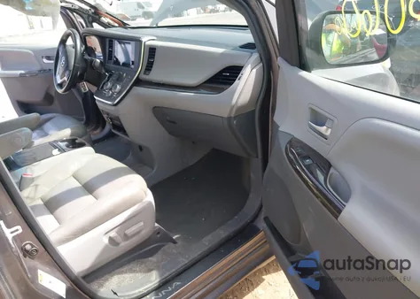 2016 Toyota Sienna Xle 8 Passenger из США, поврежденный, VIN 5TDYK3DC0GS764053